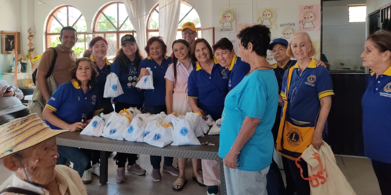 Actividad Recreativa Hogar Adulto Mayor Mesa de los Santos